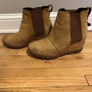 Sorel Tan Ankle Boots